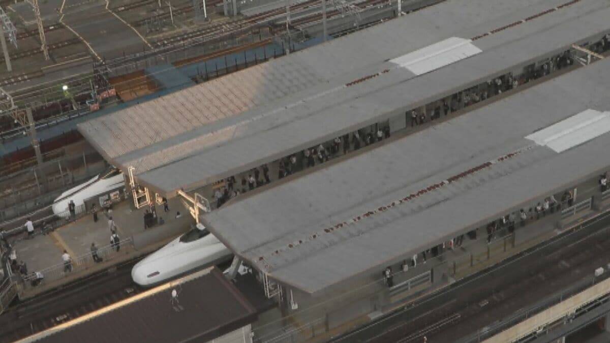 【速報】東海道新幹線 全線で運転見合わせ 運転再開には時間を要する見込み 浜松駅で線路内に人が立ち入り