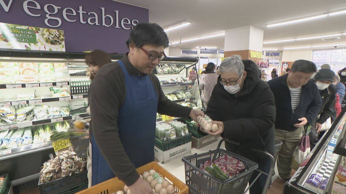 “卵1パック108円” 売れるたびに大赤字…でも続ける理由とは？ 値上げせざるを得ない商品あっても｢他で安く感じてもらえる工夫を｣  名古屋･千種区のスーパー