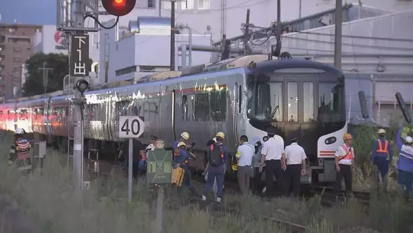 踏切内でキャリアカー停めた女性を書類送検 JR高山線で特急ひだと衝突 乗客5人けが「警報機が鳴っていることに気付かなかった」岐阜・各務原市