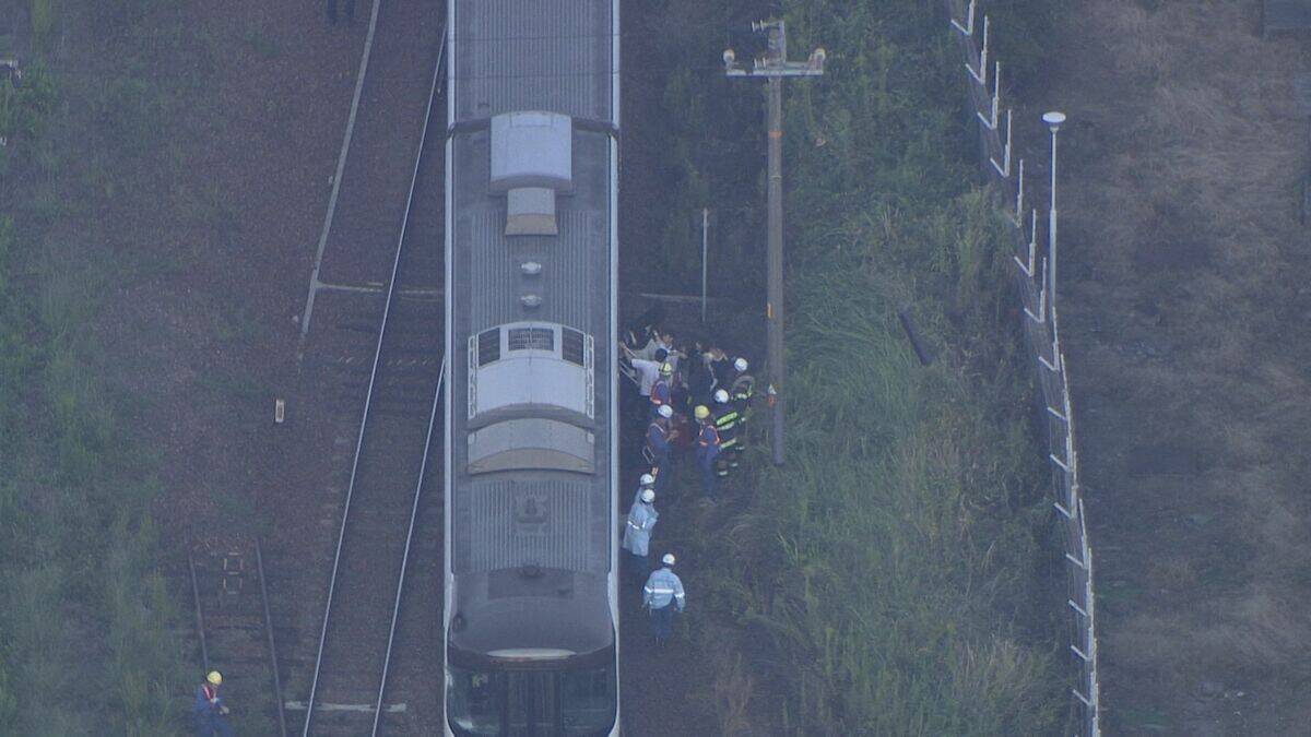 踏切内でキャリアカー停めた女性を書類送検 JR高山線で特急ひだと衝突 乗客5人けが「警報機が鳴っていることに気付かなかった」岐阜・各務原市