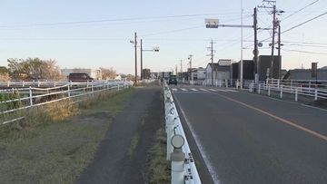 乗用車と軽のワンボックスカーが出合い頭に衝突…軽を運転の88歳男性が死亡 過失運転傷害の疑いで男を現行犯逮捕 愛知･北名古屋市