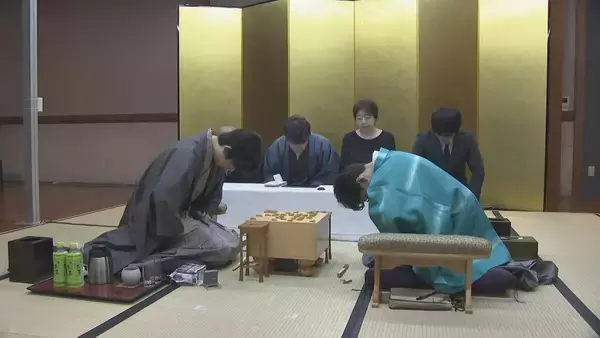 「王位戦七番勝負第1局　伊藤匠二冠に藤井聡太六冠敗れる」の画像
