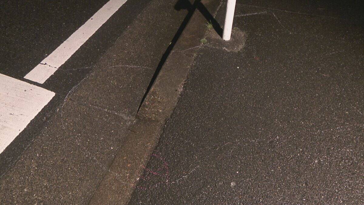 男子中学生(13)が原付バイクを無免許運転… パトカーから逃げ赤信号無視で事故