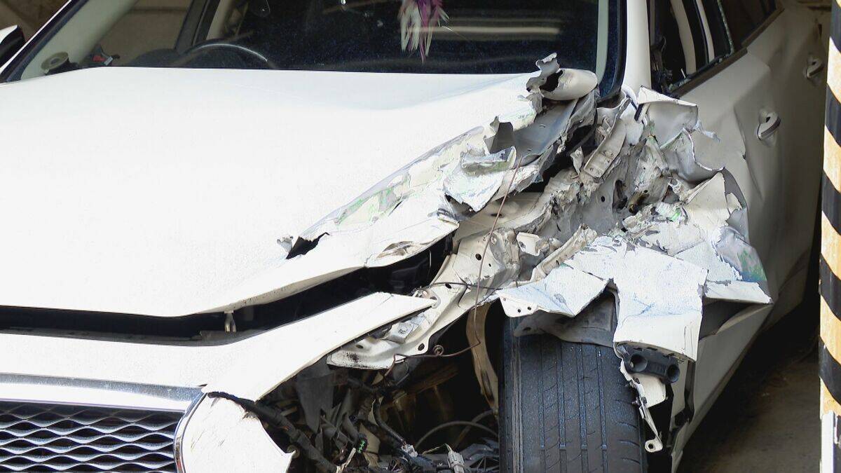無免許で車を運転 高速道路でトラックに追突し逃げた疑い イラン国籍の男(41)を逮捕  警察の調べに「黙秘します」