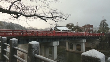 岐阜県を中心に大雪となる所も 今夜にかけて岐阜の山地で50センチの降雪予想 路面凍結や交通への影響に注意