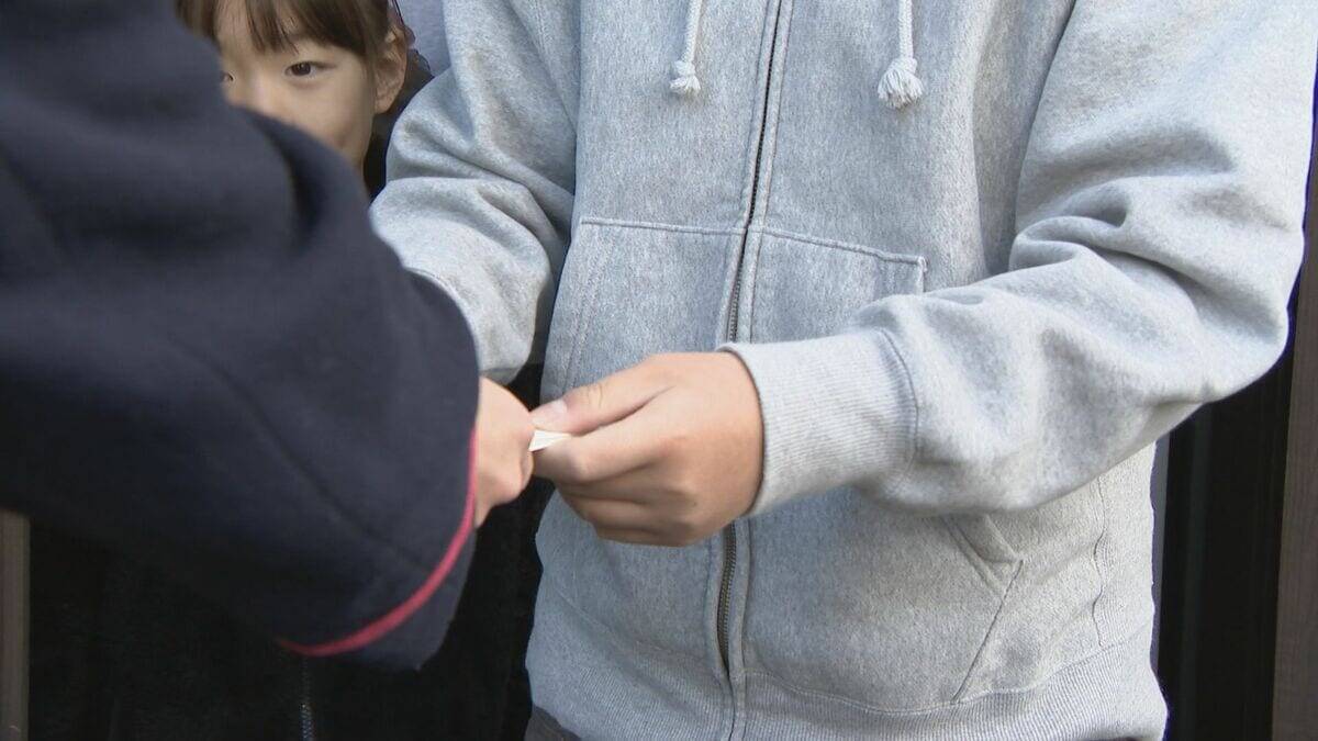 年賀状　元日の配達は東海3県で3000万通あまり　SNSのあいさつの定着などで去年の7割に　名古屋　