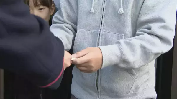 「年賀状　元日の配達は東海3県で3000万通あまり　SNSのあいさつの定着などで去年の7割に　名古屋　」の画像