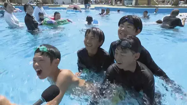 大人気のウォータースライダーは2時間待ち!? 3連休最終日｢ナガシマジャンボ海水プール｣は大賑わい ｢熱中症対策はしっかりと｣ 三重