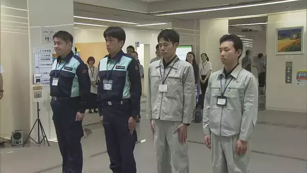 「熊本に｢トイレトラック｣と職員を派遣 飲料水約600リットルとトイレットペーパー200ロールも 三重･四日市市」の画像