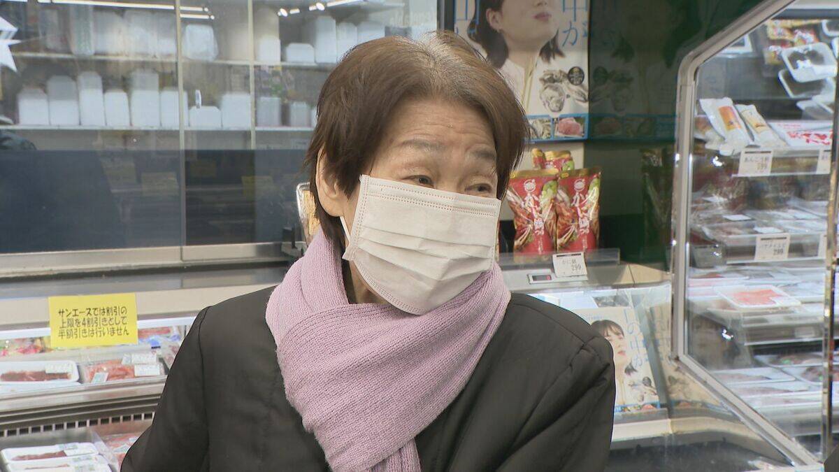 ｢ポップ4000枚の張り替え｣｢設備投資に数百万｣ “食料品の消費税0%”に消費者は期待も… 現場は｢準備期間を設けて｣