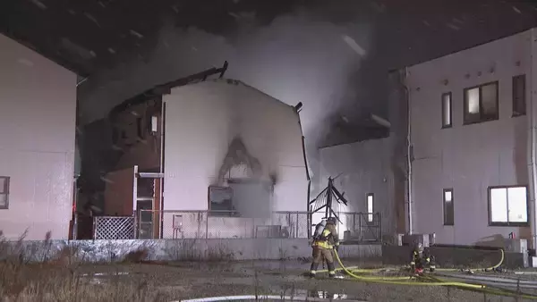 ｢パソコンが爆発｣ 愛知の学習塾で火事 近くにあったヒーターの火が燃え移ったか 講師と生徒にけが人や逃げ遅れなし 尾張旭市