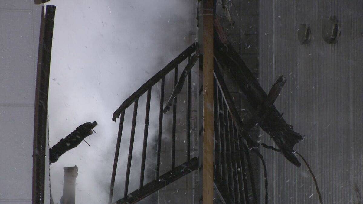 ｢パソコンが爆発｣ 愛知の学習塾で火事 近くにあったヒーターの火が燃え移ったか 講師と生徒にけが人や逃げ遅れなし 尾張旭市