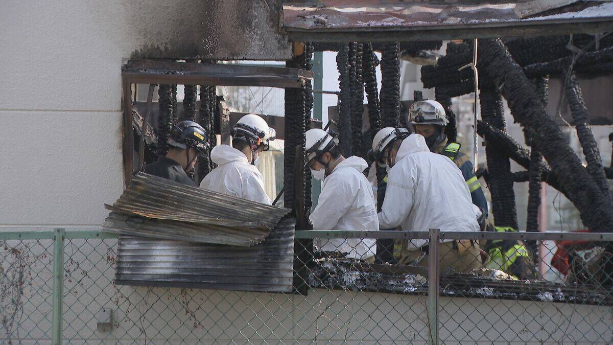 ｢パソコンが爆発｣ 愛知の学習塾で火事 近くにあったヒーターの火が燃え移ったか 講師と生徒にけが人や逃げ遅れなし 尾張旭市