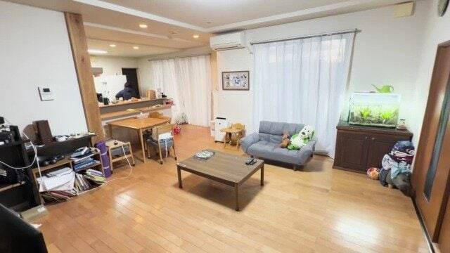 人生激変！大手企業から農家に転身した“脱サラ夫婦” 大きな一軒家も購入し… ｢何も後悔はしていないです｣ 年収は半分以下でも家族と充実ライフ