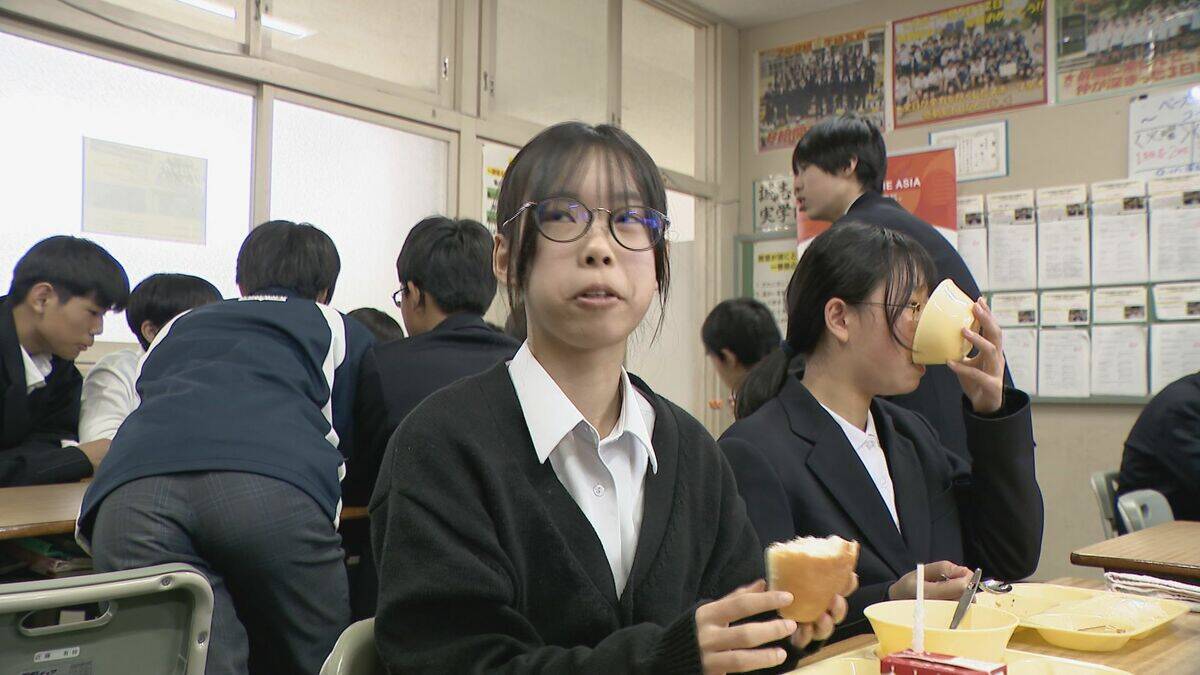 給食のメニューは｢フォー｣や｢バインミー｣ アジア大会で聖火リレーが行われる愛知･東浦町 給食を通じて異文化への理解を深めて