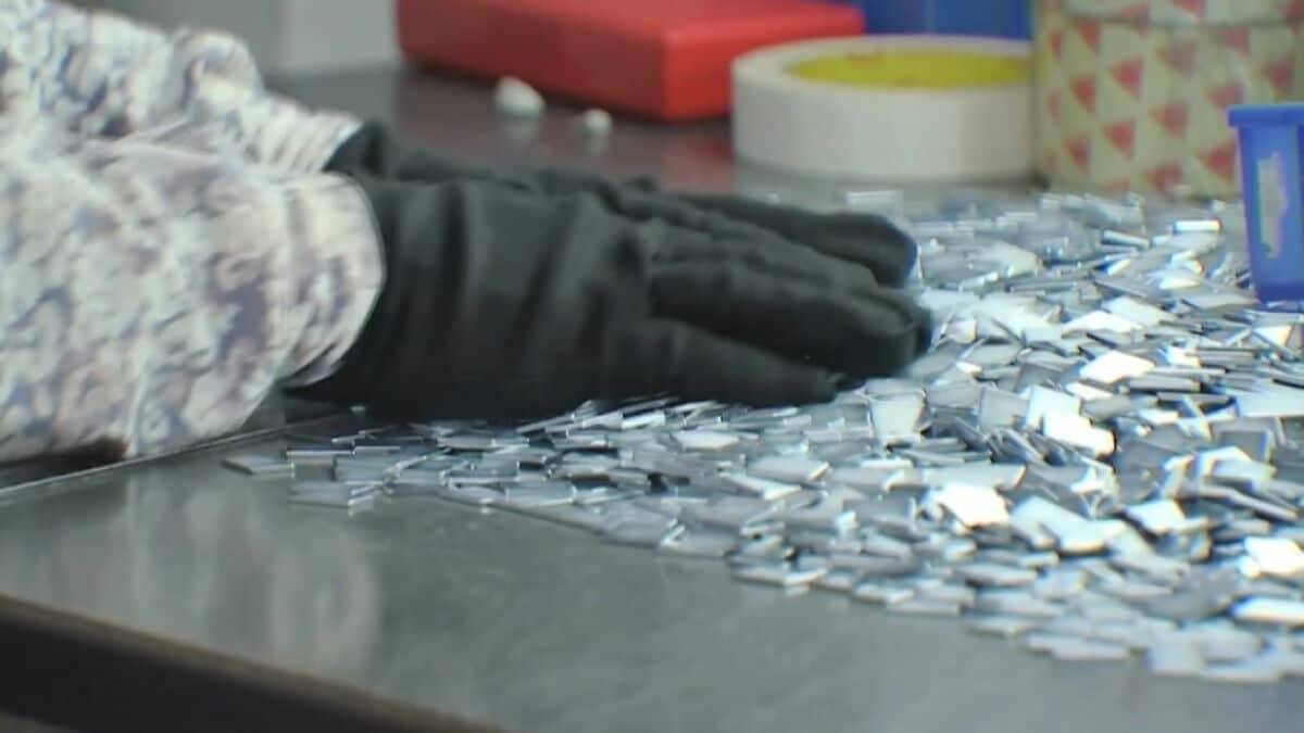 中国が｢レアアース｣など“輸出規制” 1年間輸入ストップなら失業者216万人 安定確保の支援策 選挙で成立に遅れも ｢選挙中だから対応遅れますは“無責任”｣