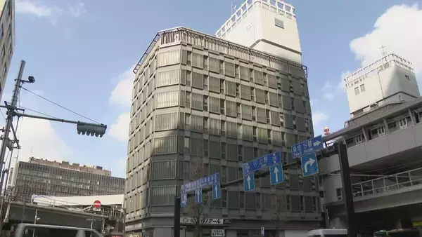 「“地面師”の手口とは… ウソの不動産取引をもちかけ現金約3億円をだまし取った疑い 会社役員の男2人を逮捕」の画像