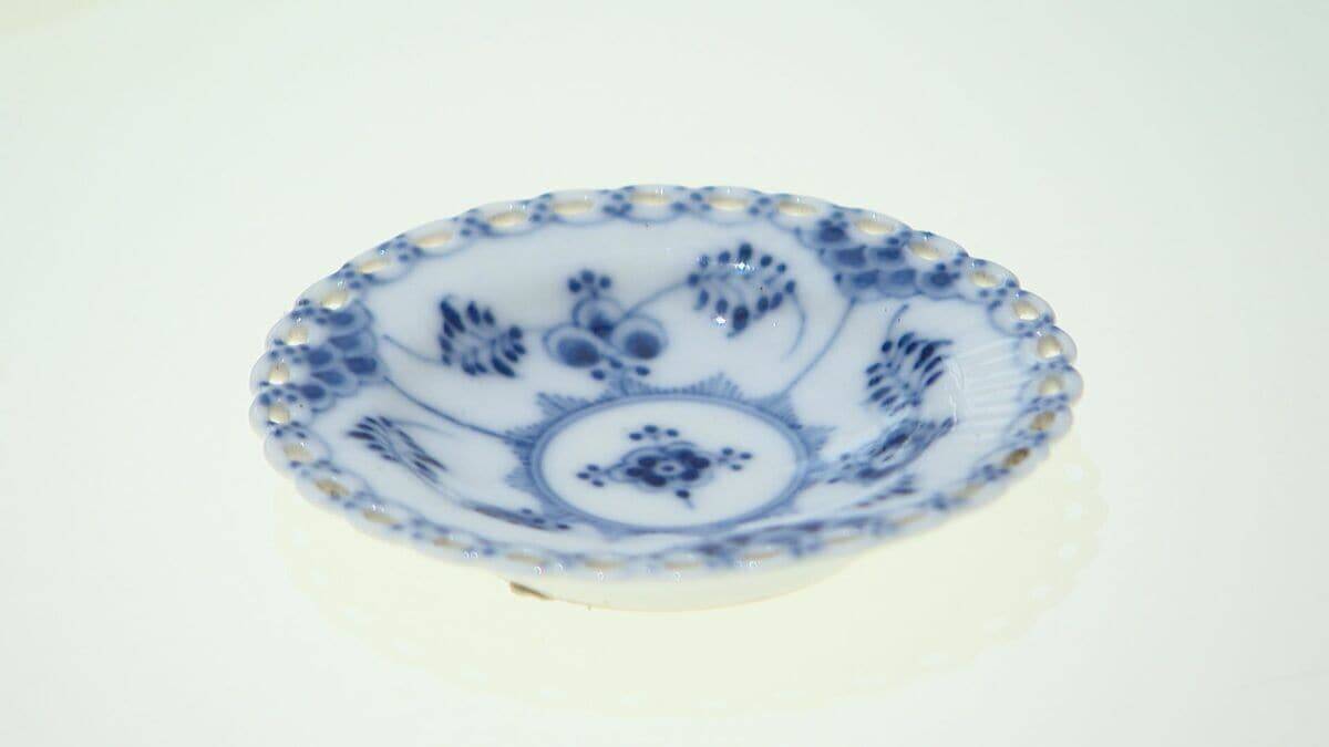 ロイヤル コペンハーゲンなど北欧の陶磁器集めた展覧会 生活用品に芸術性…洗練されたデザインの魅力 岐阜県現代陶芸美術館で6月21日まで