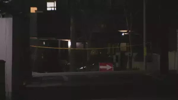 「男性（35）が路上で背中を刺される 犯人は逃走 警察が殺人未遂の疑いで行方追う」の画像