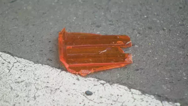 「警察から逃走していた男子中学生の自転車が市営バスと衝突…計３人が軽傷　名古屋・中村区」の画像