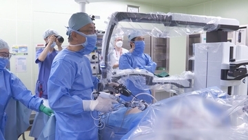 “支援ロボット”で胆のう摘出手術　助手の仕事を代行させ執刀医1人で成功　東海地方で初　医療現場の働き方改革にも