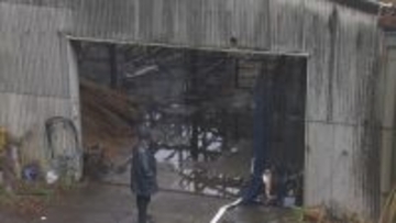 ｢火が出ている｣ と119番通報 牛舎で火事…3棟のうち1棟が焼ける 牛は１週間前から“不在”で無事 三重･大紀町