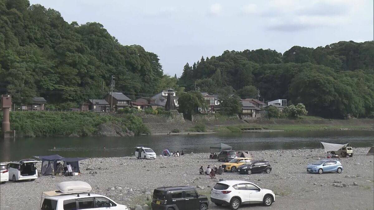 長良川で1人でアユ釣り中に流されたか 50代くらいの男性が救助されるも心肺停止 岐阜・美濃市の「美濃橋」から約400メートル下流