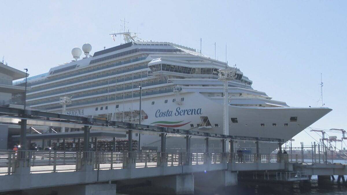 アジア大会の選手村 コンテナハウスはどんな部屋？ アスリート委員が視察 ｢この形は初めて、記憶に残る大会になるのでは｣