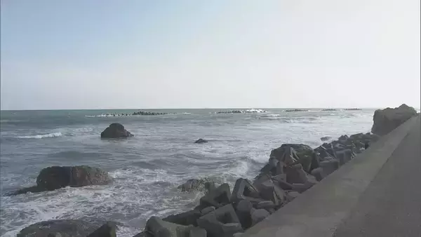 「海で死亡したのは静岡･浜松市の43歳会社員の男性 ｢新日本ポイント｣でサーフィンか ドクターヘリで病院に搬送も約2時間後に死亡 愛知･田原市」の画像