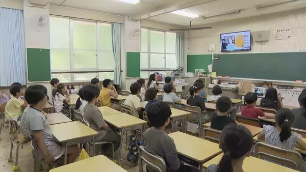 「体育館にエアコンなく… 終業式はオンライン形式に 児童は教室から参加 ｢素敵な夏休みを｣ 名古屋の小学校」の画像