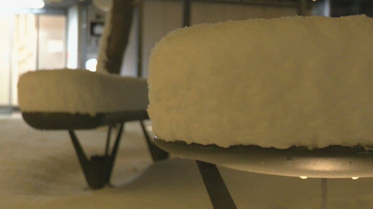 【大雪情報】名古屋で今季初の積雪  東海地方は平野部でも大雪に 岐阜市で最大11センチ 高山市で20センチ 白川村で61センチの積雪 岐阜で47件のスリップ事故