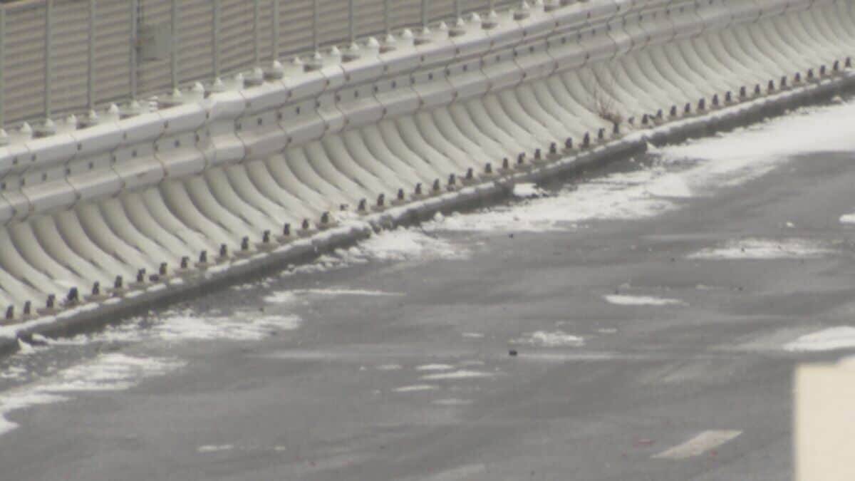 【大雪情報】名古屋で今季初の積雪  東海地方は平野部でも大雪に 岐阜市で最大11センチ 高山市で20センチ 白川村で61センチの積雪 岐阜で47件のスリップ事故