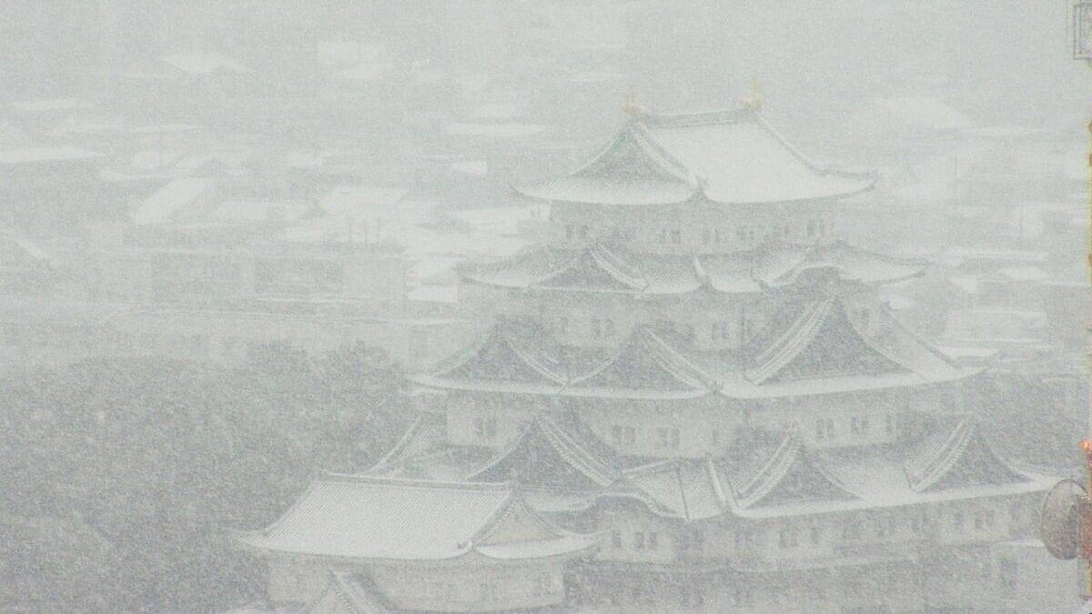 【大雪情報】名古屋で今季初の積雪  東海地方は平野部でも大雪に 岐阜市で最大11センチ 高山市で20センチ 白川村で61センチの積雪 岐阜で47件のスリップ事故