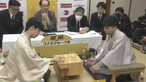 「棋王戦第４局は藤井聡太六冠が勝利　タイトル防衛に望みつなぎ2勝2敗のタイで最終局へ」の画像