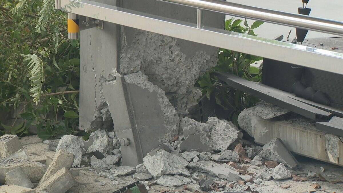 熊本地震でぐにゃりと曲がった市役所の免震装置 専門家｢見た目は驚くが、80％くらいの性能は残っている｣ 注目の“U字型のダンパー”は東海地方の建物にも