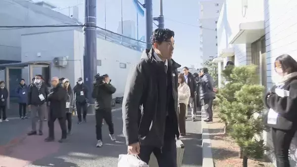 ルーキーが寮に持ってきたのは…｢ママのハンバーグ｣ パーマをあてて気合十分の選手も 去年のドラフトで入団した9人が入寮 ドラゴンズ