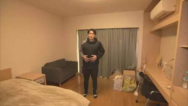 「ルーキーが寮に持ってきたのは…｢ママのハンバーグ｣ パーマをあてて気合十分の選手も 去年のドラフトで入団した9人が入寮 ドラゴンズ」の画像