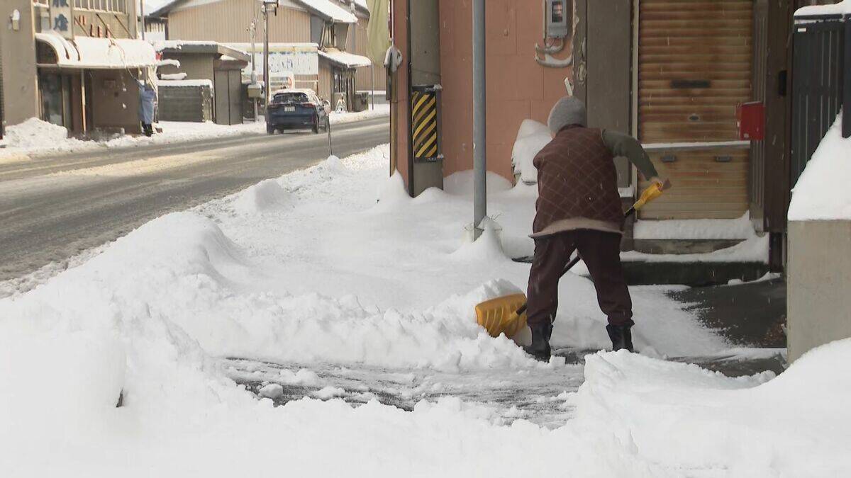 【大雪情報】東海地方は週末も雪予想 岐阜は“大雪”に警戒を 名古屋も雪か 24時間予想降雪量 愛知の山地で5㎝ 平地で3㎝ 岐阜の山地で60㎝ 平地で20㎝ 最新の雪シミュレーション 気象庁