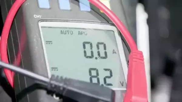 「｢ボルトが刺さって…｣｢走行中に異音｣ 去年のGWは1分あたり5件のペースで出動 今年は？トラブル救うJAFに密着」の画像