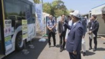 水素社会の実現へ 「中日クラウンズ」会場に“燃料電池タクシー”など展示 燃料電池車を活用した大会運営を大村知事が視察 愛知・東郷町