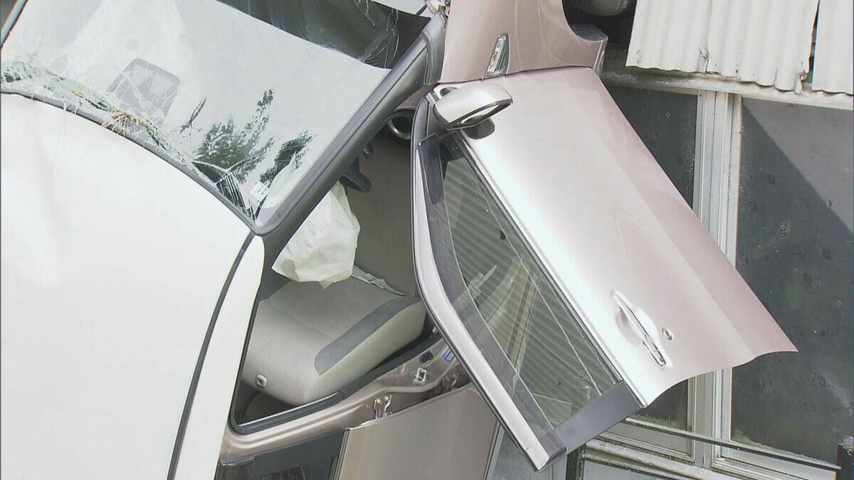 墓参りで寺の駐車場からフェンスを乗り越えて約４メートル転落　車に乗っていた家族３人けが　岐阜・山県市