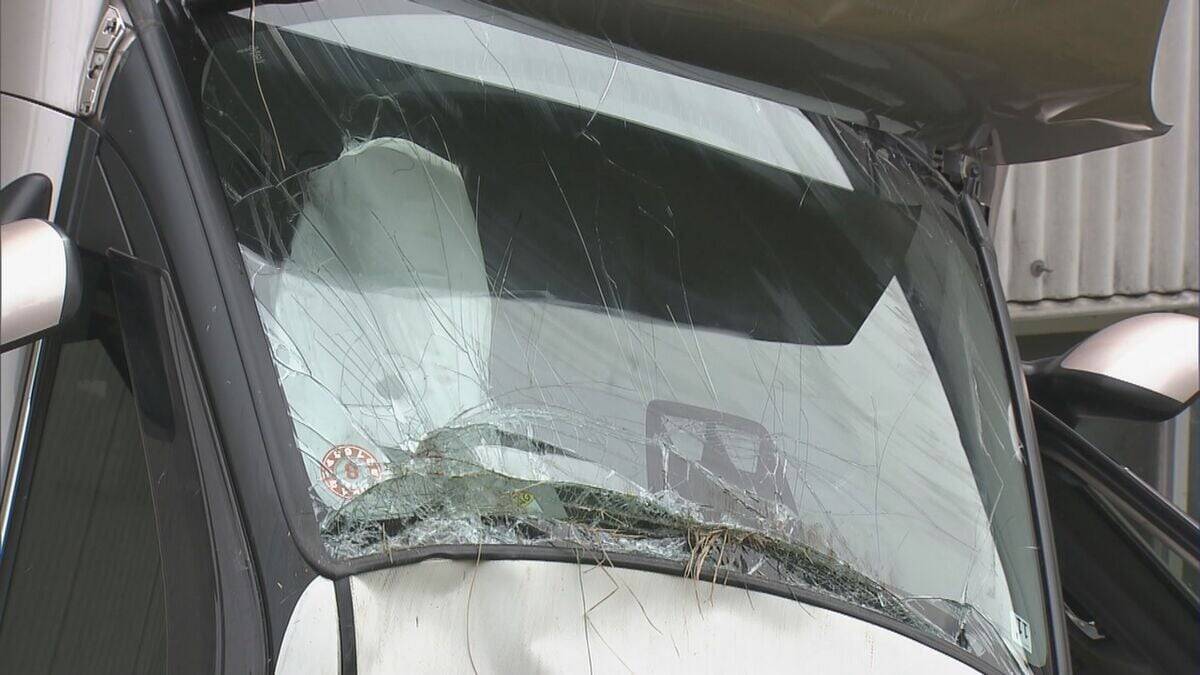 墓参りで寺の駐車場からフェンスを乗り越えて約４メートル転落　車に乗っていた家族３人けが　岐阜・山県市