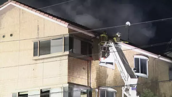 「名古屋・昭和区の店舗兼住宅で火災　住民の８８歳の男性が搬送されるも死亡　３階建ての建物が半焼」の画像