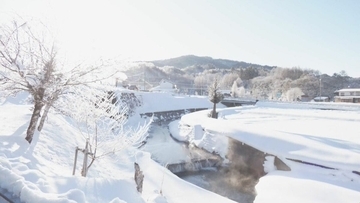 立春の日に岐阜･高山市で幻想的な“ダイヤモンドダスト” ｢奇跡的に見られて良かった｣ 各地で今季一番の冷え込み 名古屋も氷点下1.8℃に