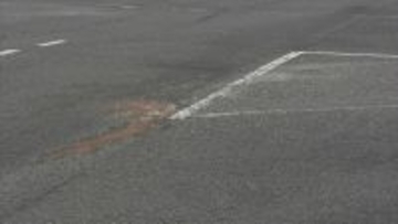 トラックと乗用車が衝突　乗用車を運転していた男性（21）が意識不明の重体　岐阜市の国道21号