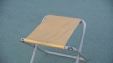 男子中学生が指先切断 FC岐阜の試合中にボールボーイのパイプイス破損 いつから備品になっていたのかは不明 事故を受け職員による設備点検実施