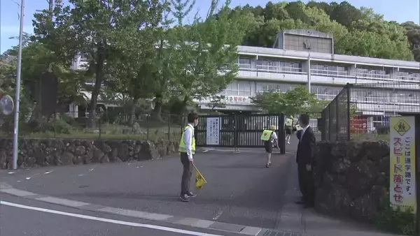 「小学校近くでクマ目撃 保護者が付き添って登校 クマの体長は80センチほどか 岐阜･山県市」の画像