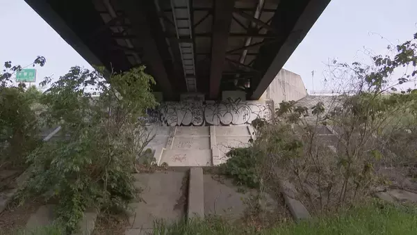 職務質問しようとした警察官を突き飛ばした疑い 自衛官の男を現行犯逮捕 ｢スプレーで落書きをしている…｣との通報で駆け付けた警察官に…愛知・江南市