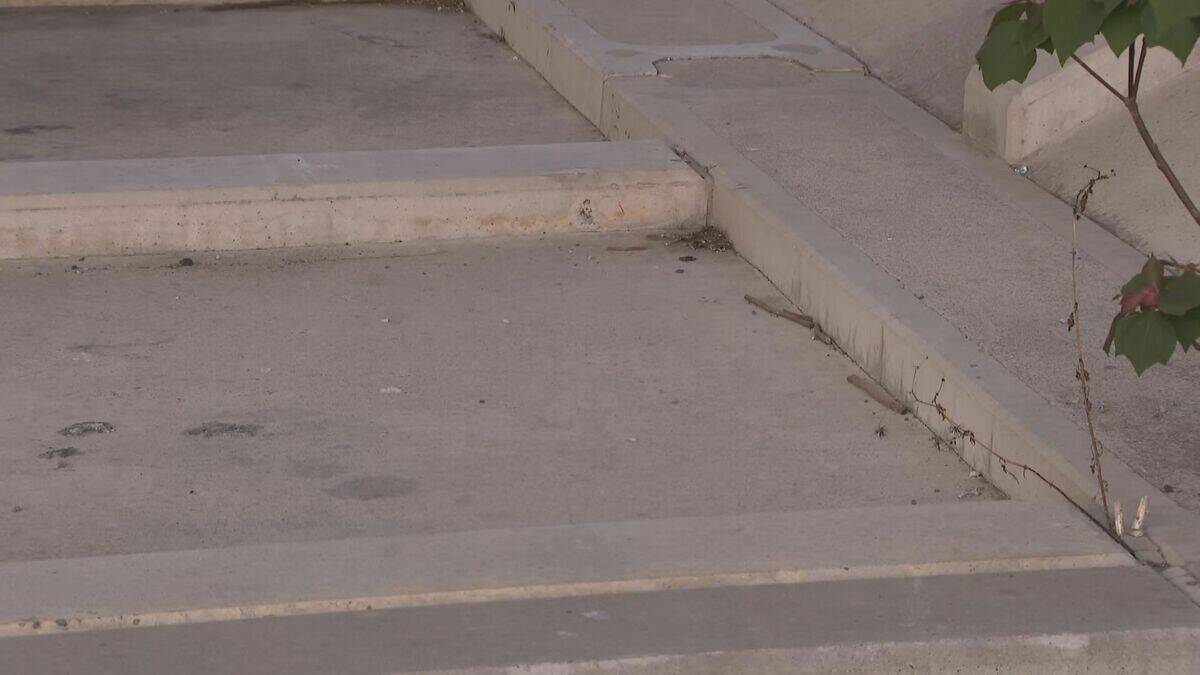 職務質問しようとした警察官を突き飛ばした疑い 自衛官の男を現行犯逮捕 ｢スプレーで落書きをしている…｣との通報で駆け付けた警察官に…愛知・江南市