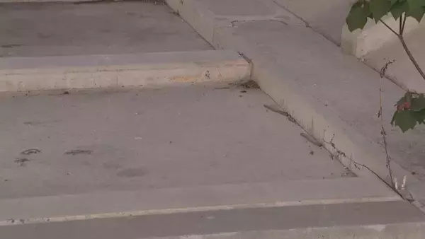 「職務質問しようとした警察官を突き飛ばした疑い 自衛官の男を現行犯逮捕 ｢スプレーで落書きをしている…｣との通報で駆け付けた警察官に…愛知・江南市」の画像